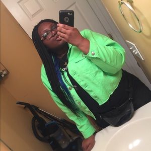 Meet your Posher, Raquel